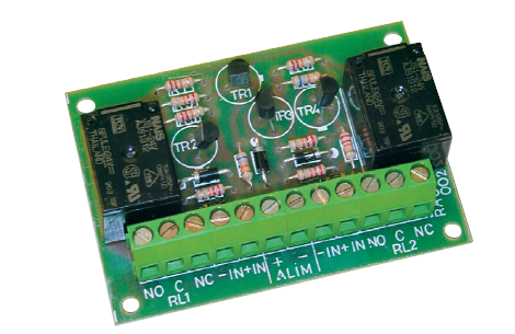 Scheda interfaccia 2 relè 12V 10A amplificata